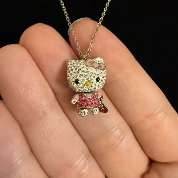 Swarovski Hello Kitty Necklace - Picture 3 of 8